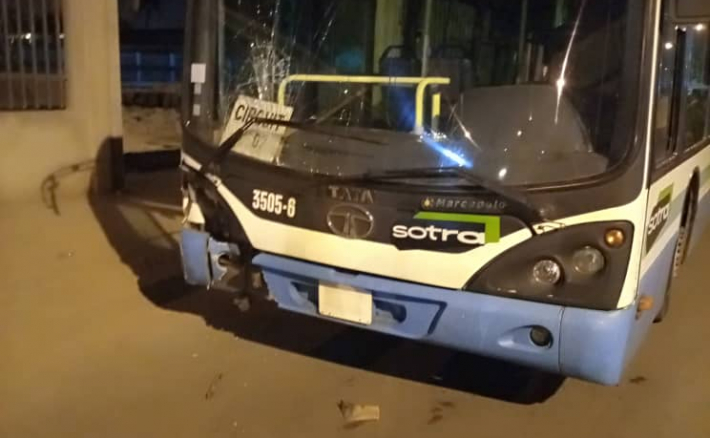 Un bus fou fait plusieurs victimes dont un mort